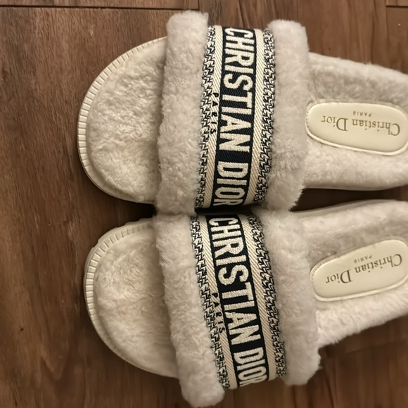 Christian Dior slipper - Picture 2 of 4